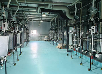 Plusieurs réacteurs en verre à double enveloppe de 100 L livrés et mis en service pour Yangzhou JDKR Biotech Co., Ltd.